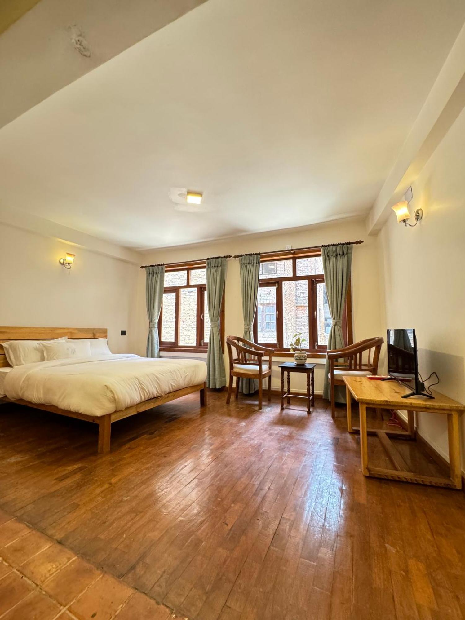 Karuna Hotel Patan Kathmandu Экстерьер фото